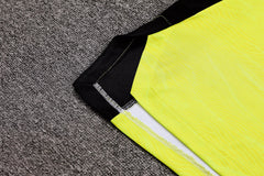 Manchester united Goalkeeper kit Short sleeves Full set - Football DXB