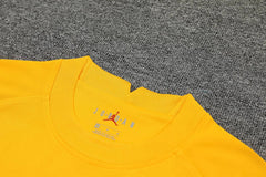 PSG Goalkeeper kit Short sleeves Full set T-shirt and Short - Football DXB