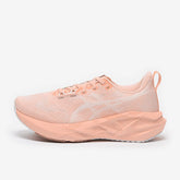 ASICS Women’s Novablast 5