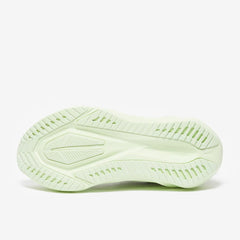 ASICS Women’s Novablast 5