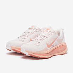 Nike Women’s Vomero 18