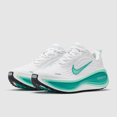 Nike Women’s Vomero Plus