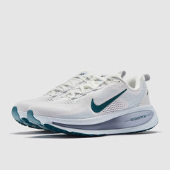 Nike Women’s Vomero 18