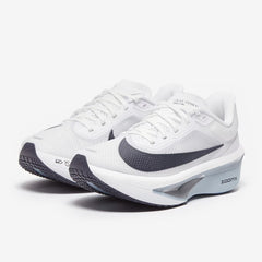 Nike Women’s Zoom Fly 6
