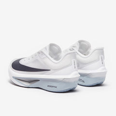Nike Women’s Zoom Fly 6