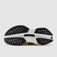 On Women’s Cloudboom Max