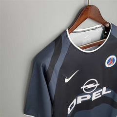 Paris Saint Germain 2001-2002 Away Kit