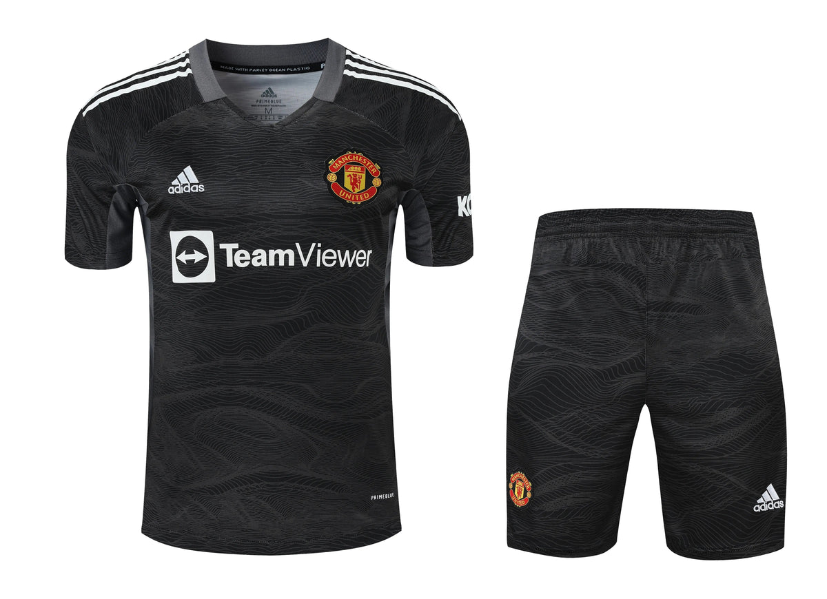 Manchester united Goalkeeper kit Short Sleeves Full set - Football DXB