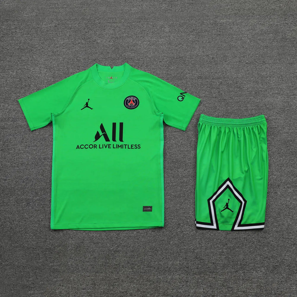PSG Goalkeeper kit Short sleeves  Full set T-shirt and Short - Football DXB