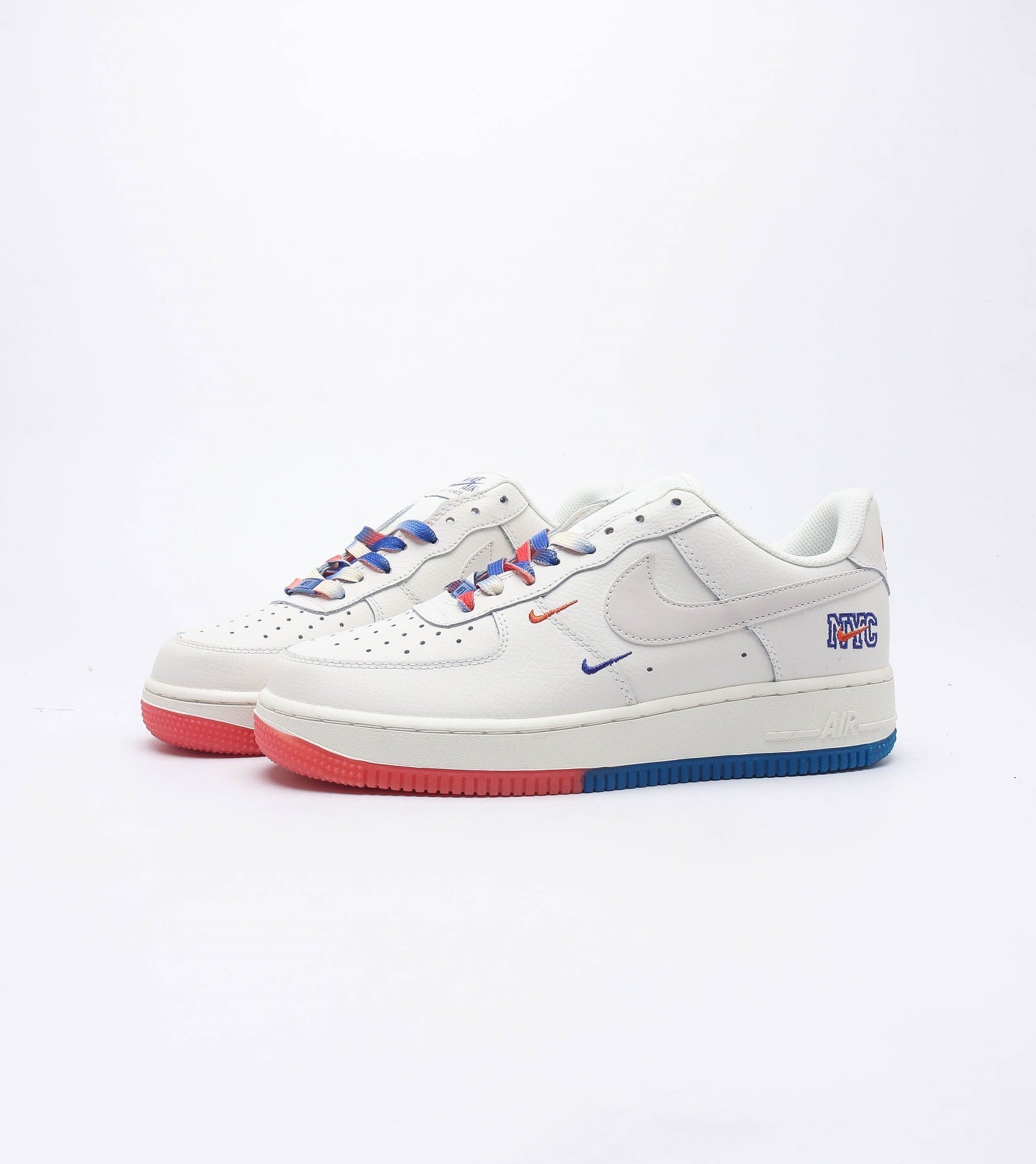 NIKE AIR FORCE 1  NYC Limited Edition