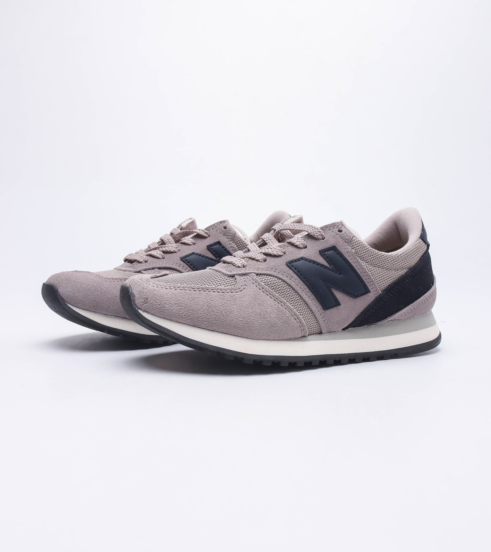 New Balance 730