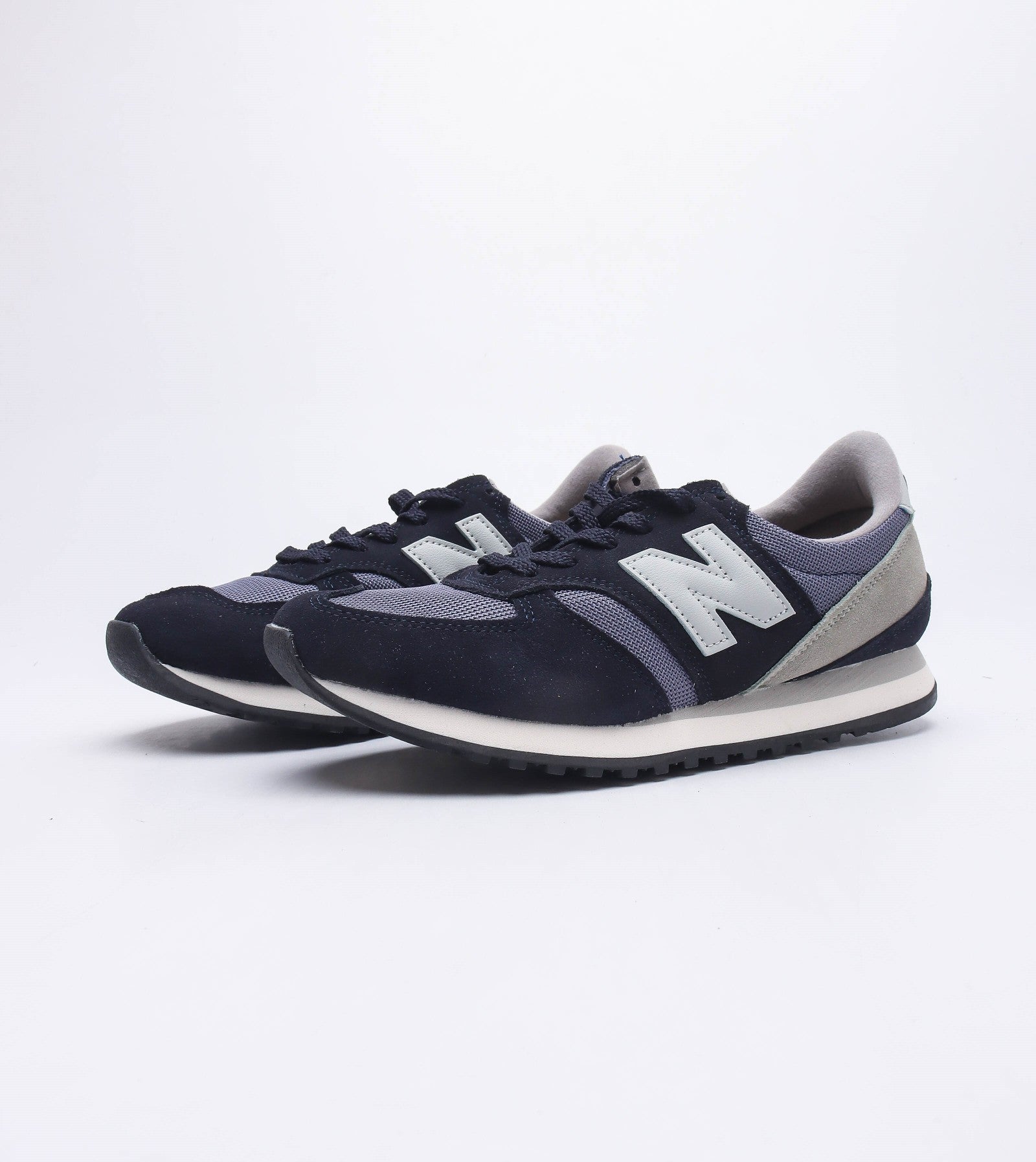New balance 730