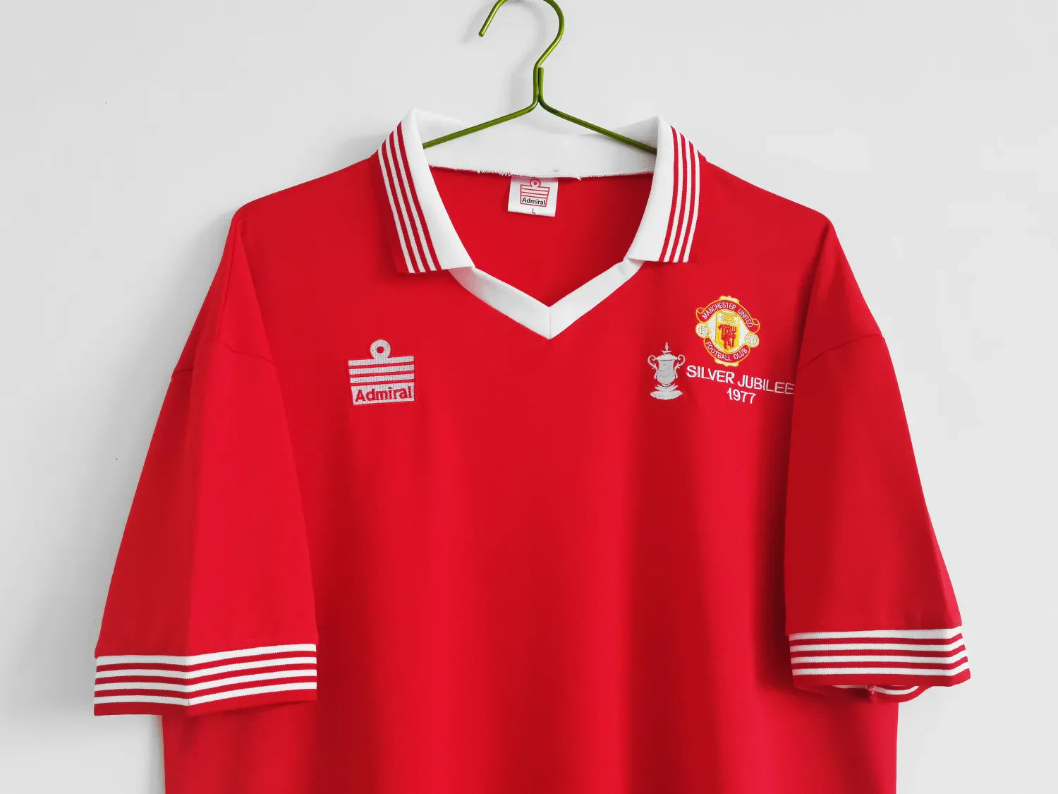 Manchester United 1977 Home Kit