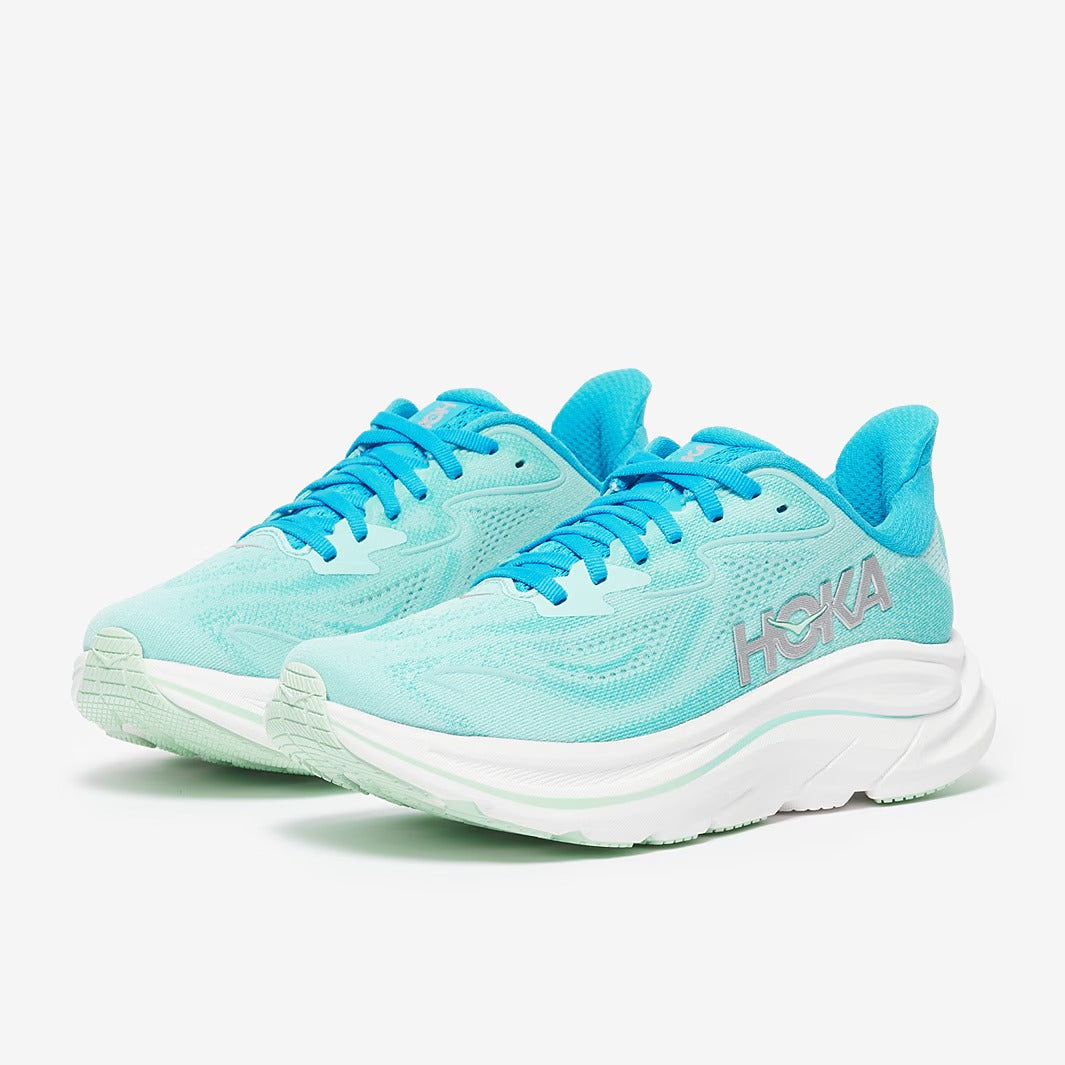HOKA Women’s Clifton 10