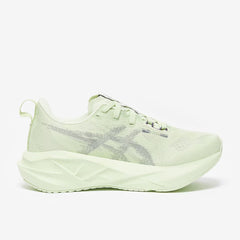 ASICS Women’s Novablast 5