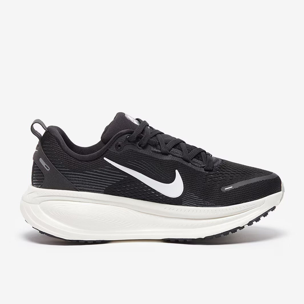 Nike Women’s Vomero 18
