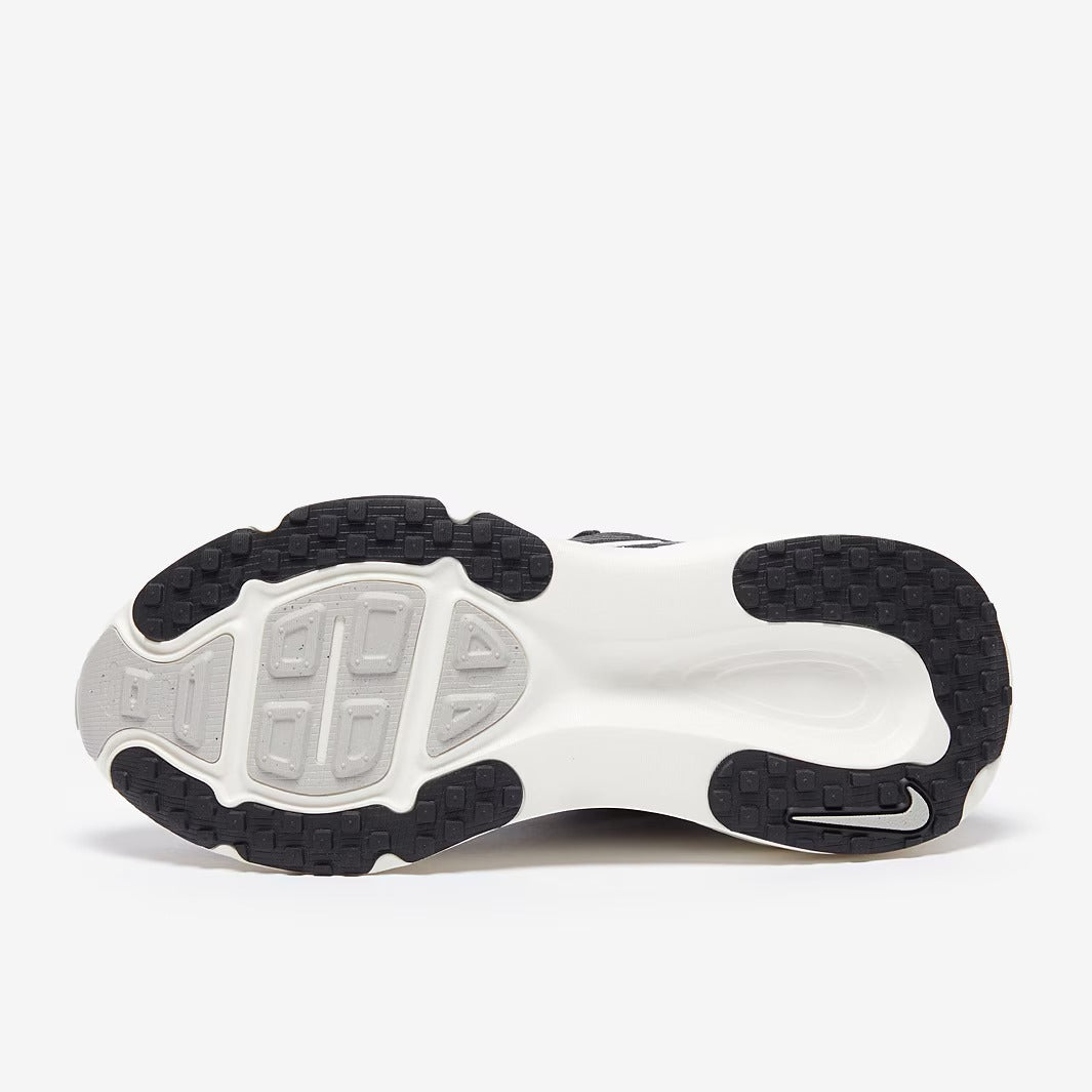 Nike Women’s Vomero 18