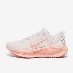 Nike Women’s Vomero 18