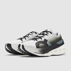 On Women’s Cloudboom Max