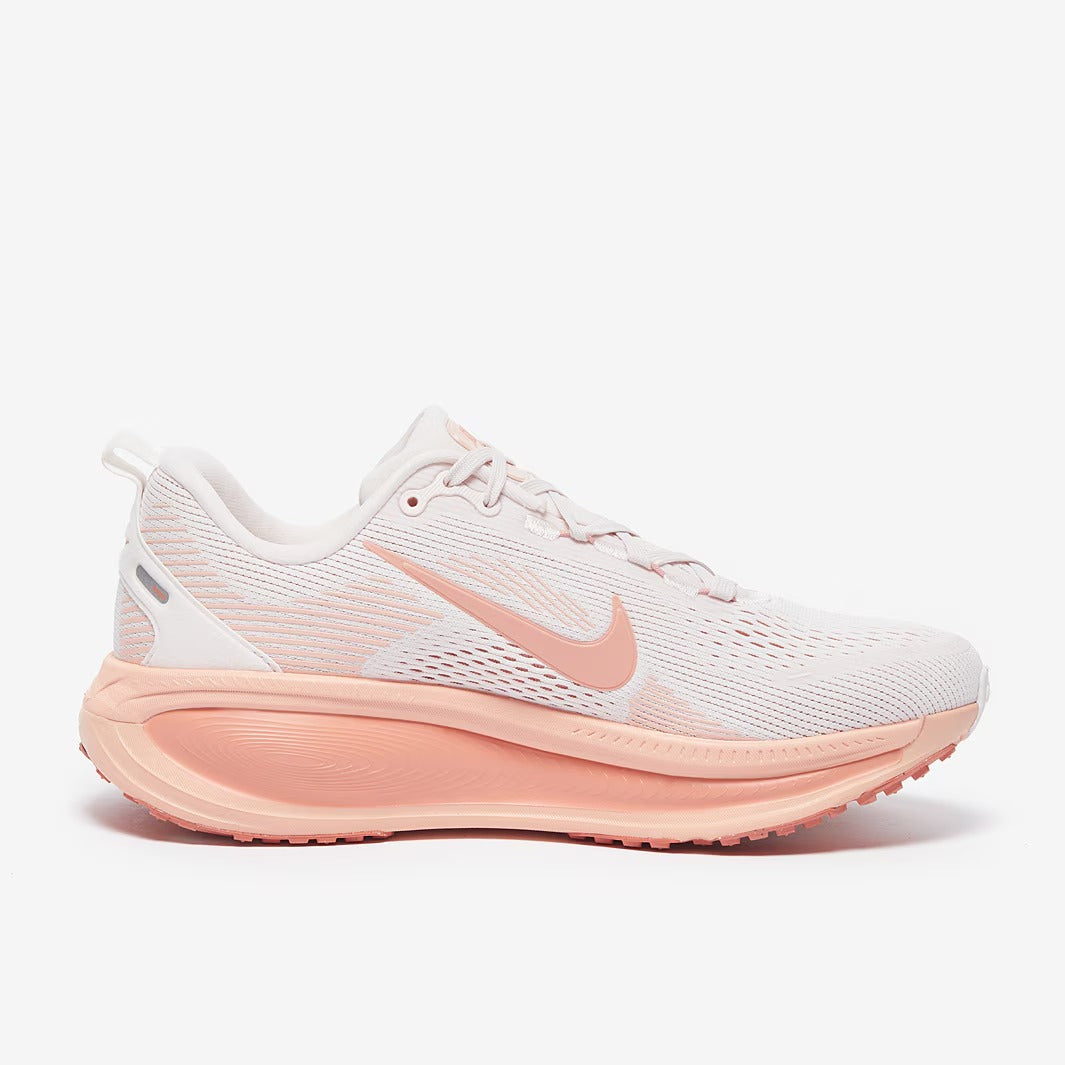 Nike Women’s Vomero 18