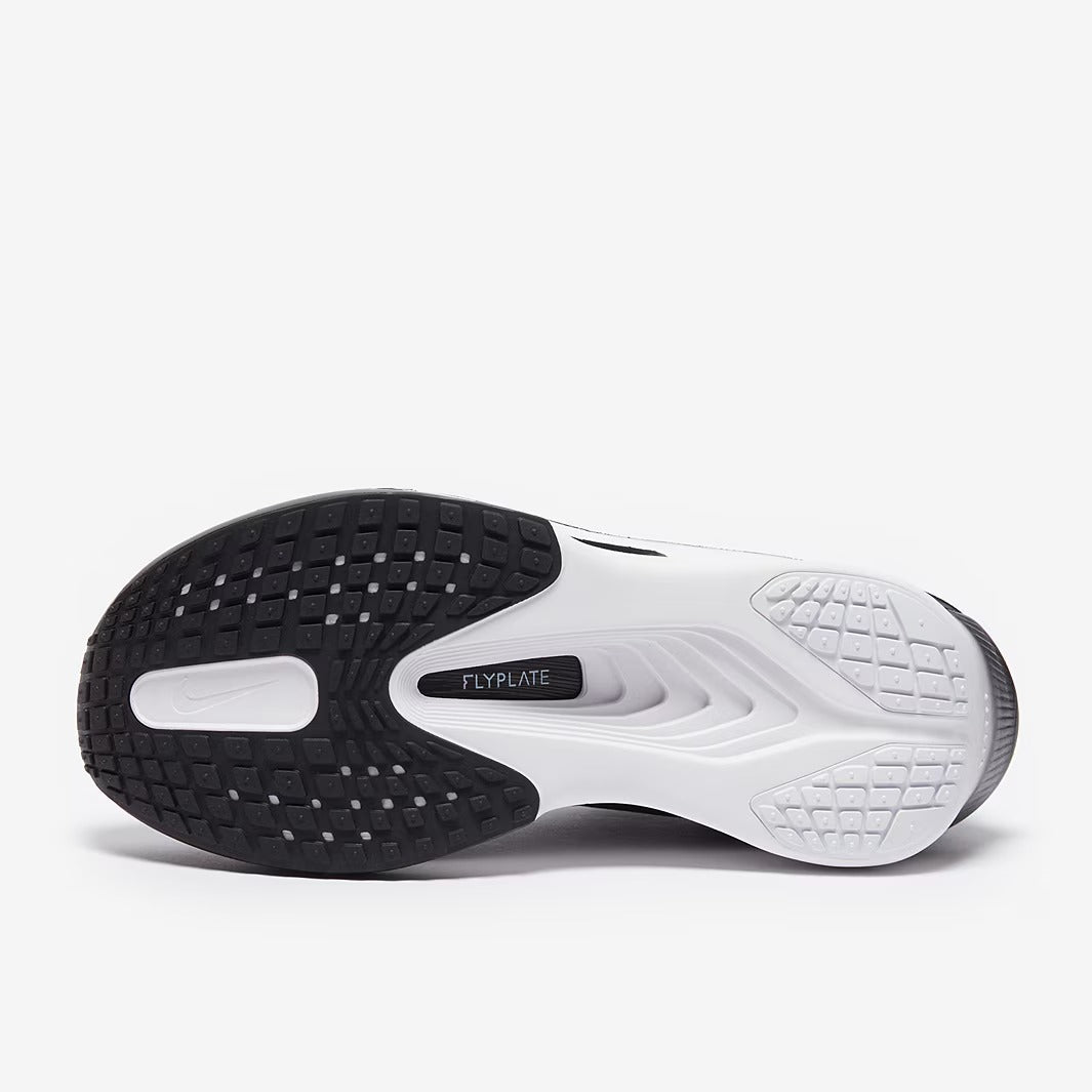 Nike Women’s Zoom Fly 6