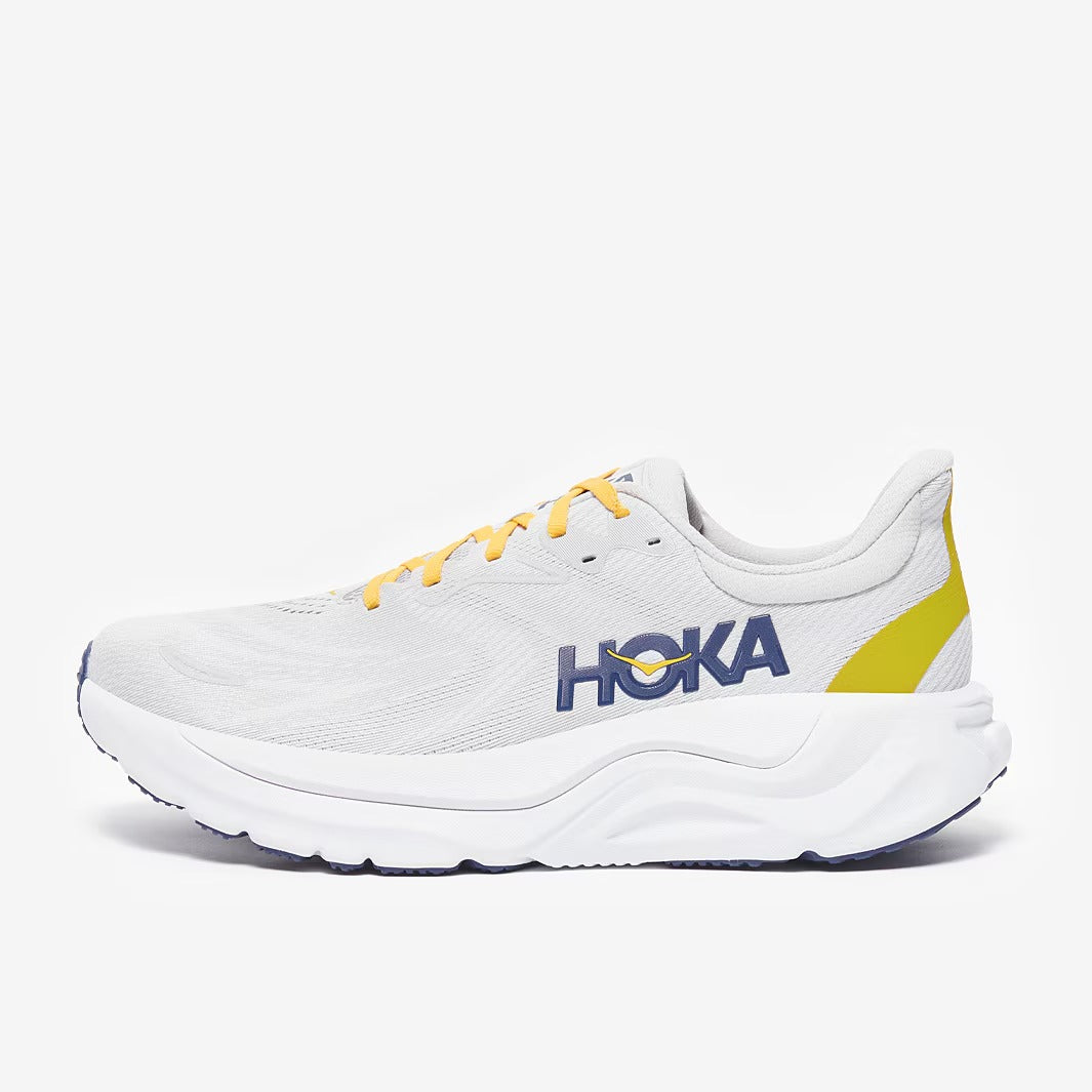 Hoka Arahi 8