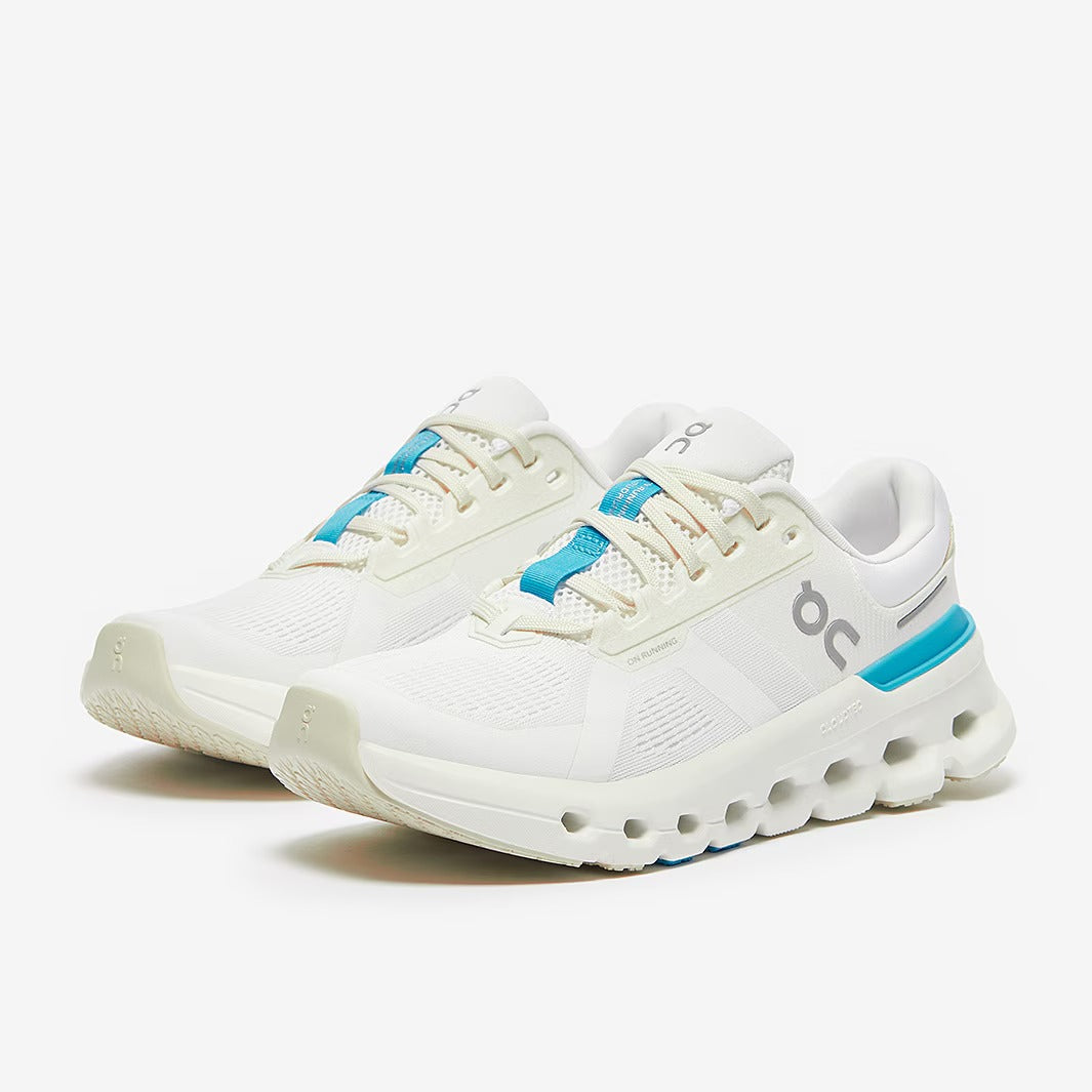 On Women’s Cloudrunner 2