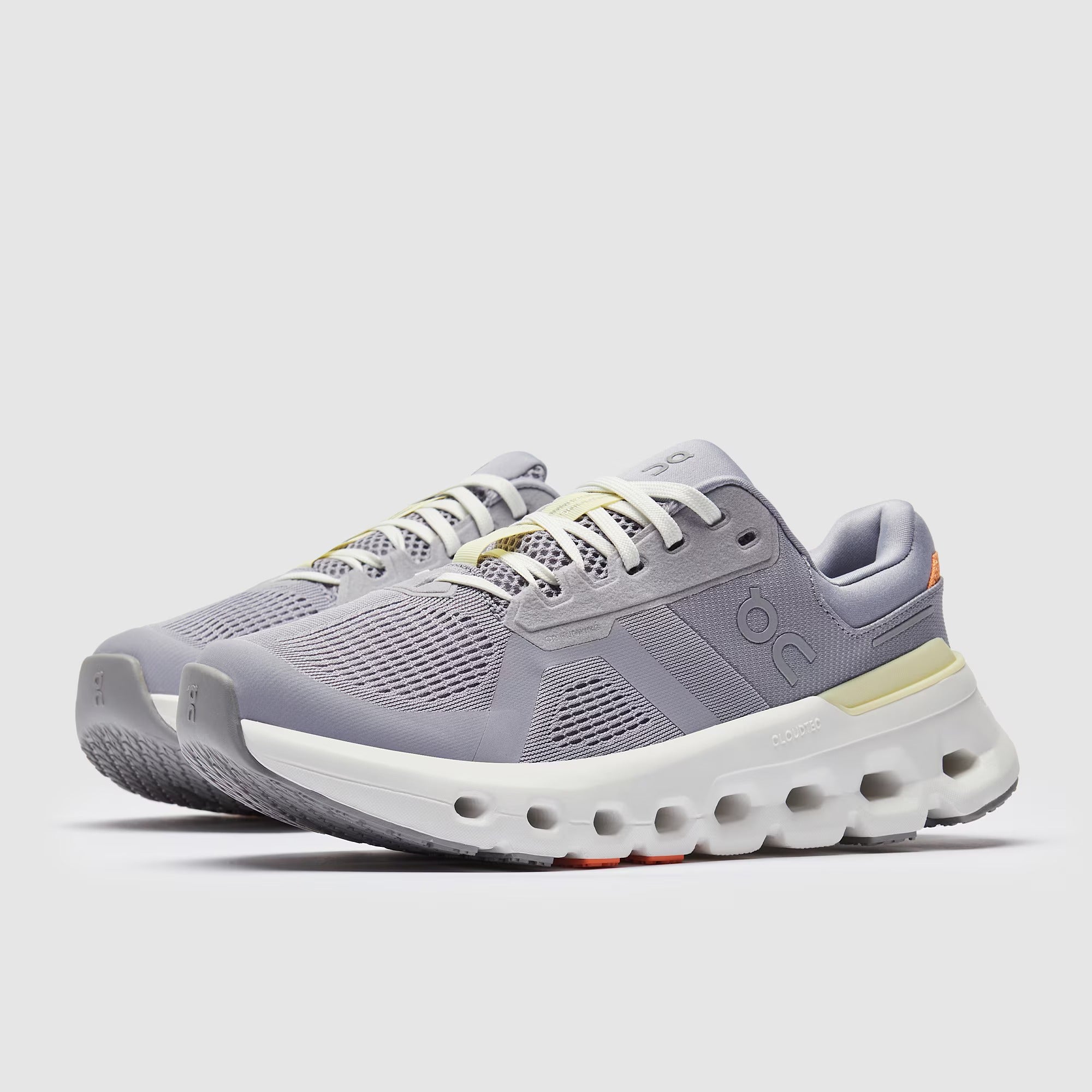 On Women’s Cloudrunner 2