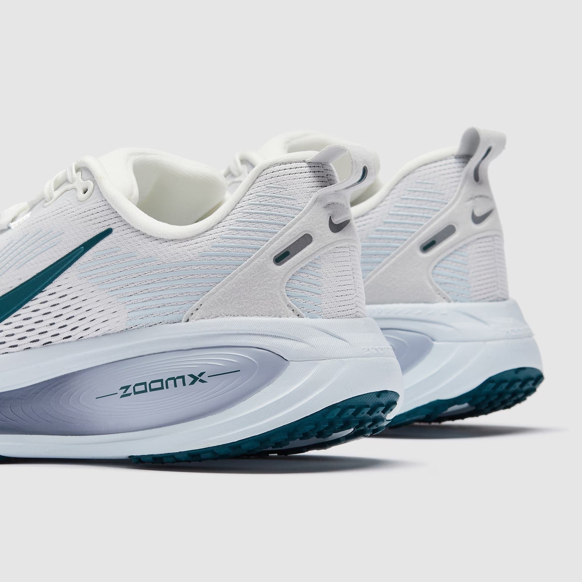 Nike Women’s Vomero 18