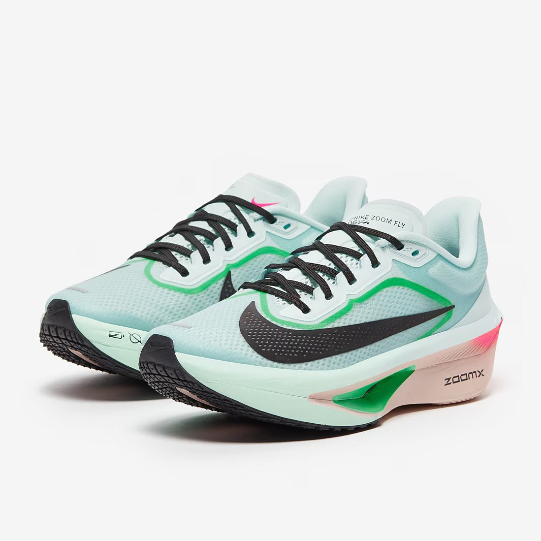 Nike Women’s Zoom Fly 6