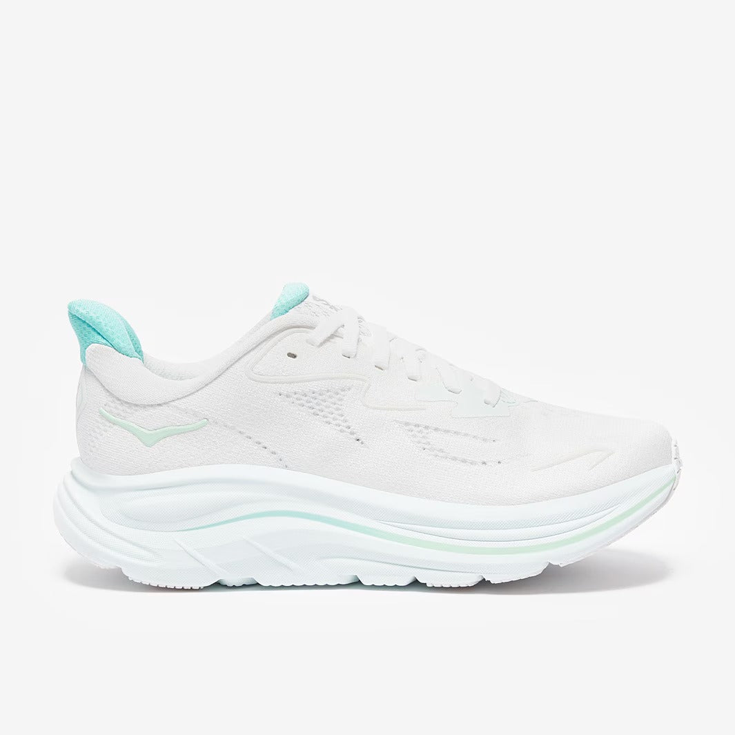 HOKA Women’s Clifton 10