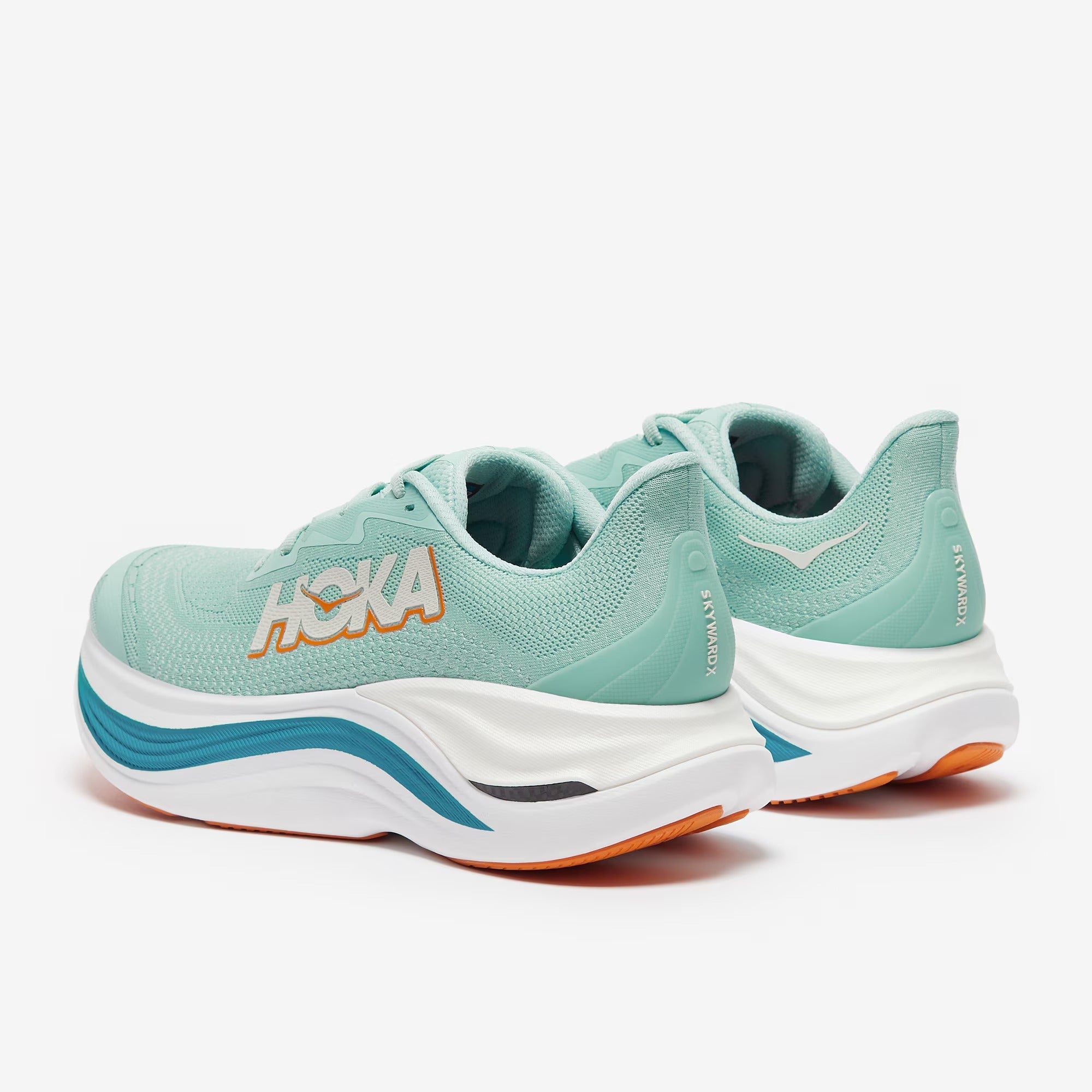 Hoka Skyward X